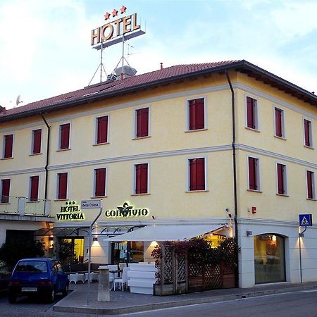 Hotel Vittoria San Giórgio di Nogaro Exterior foto